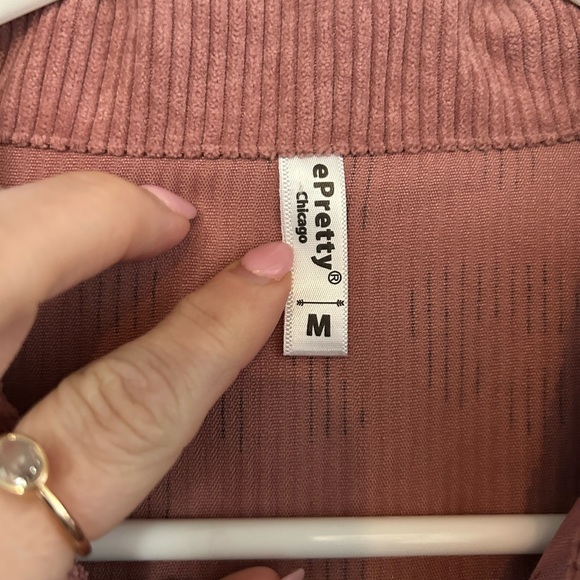 ePretty Chicago brand pink/rose cheetah design thin shacket jacket. Size Med - Picture 4 of 12